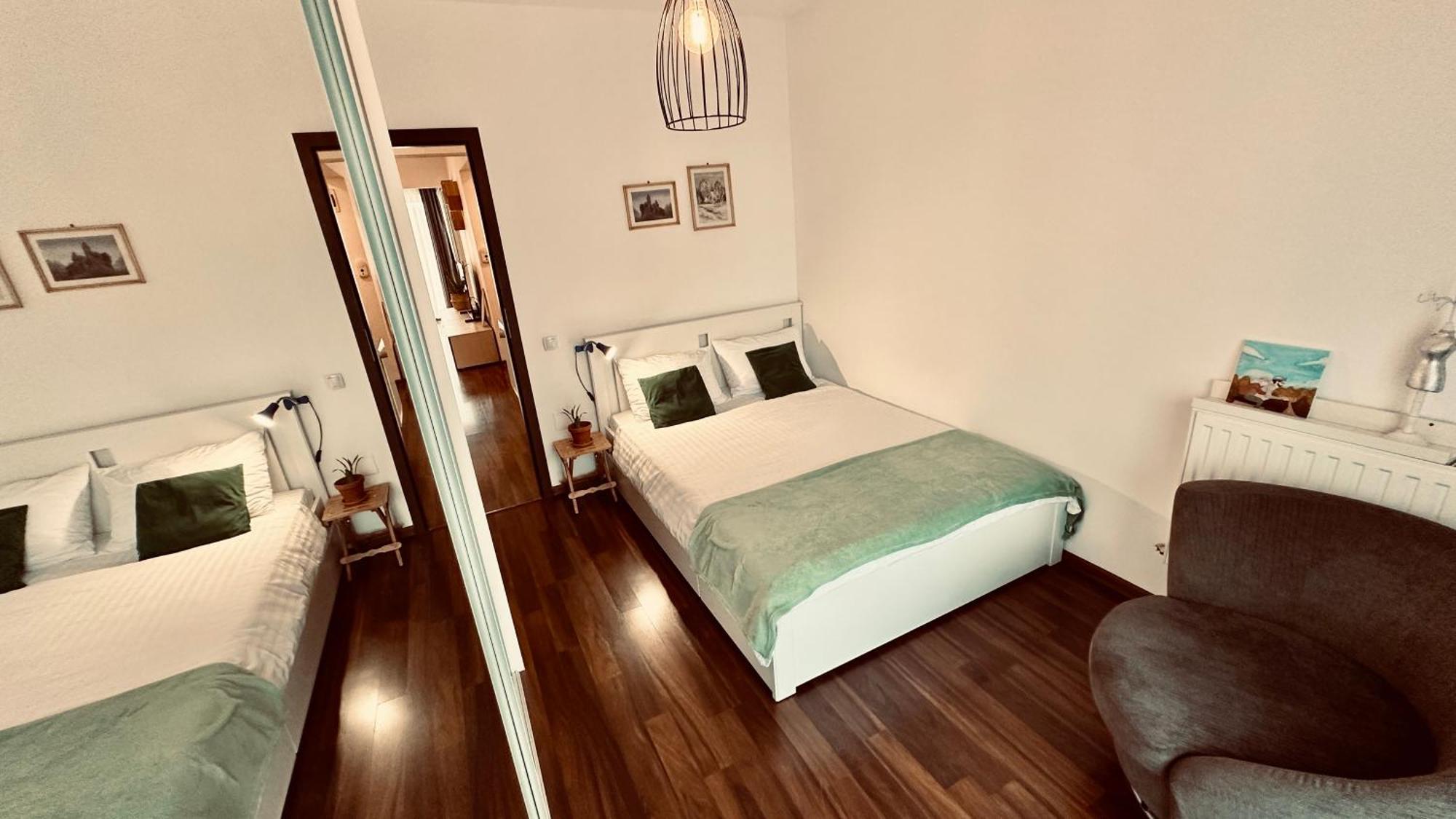 קלוז'-נאפוקה Bonjour Residence With Terrace And Parking מראה חיצוני תמונה