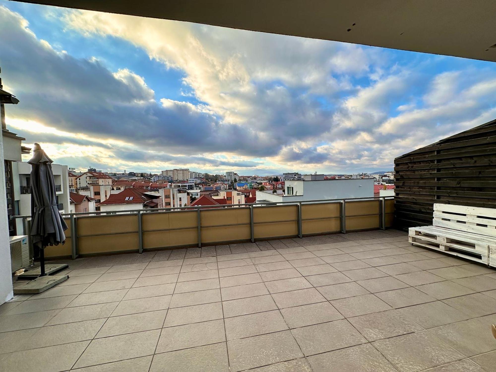 קלוז'-נאפוקה Bonjour Residence With Terrace And Parking מראה חיצוני תמונה