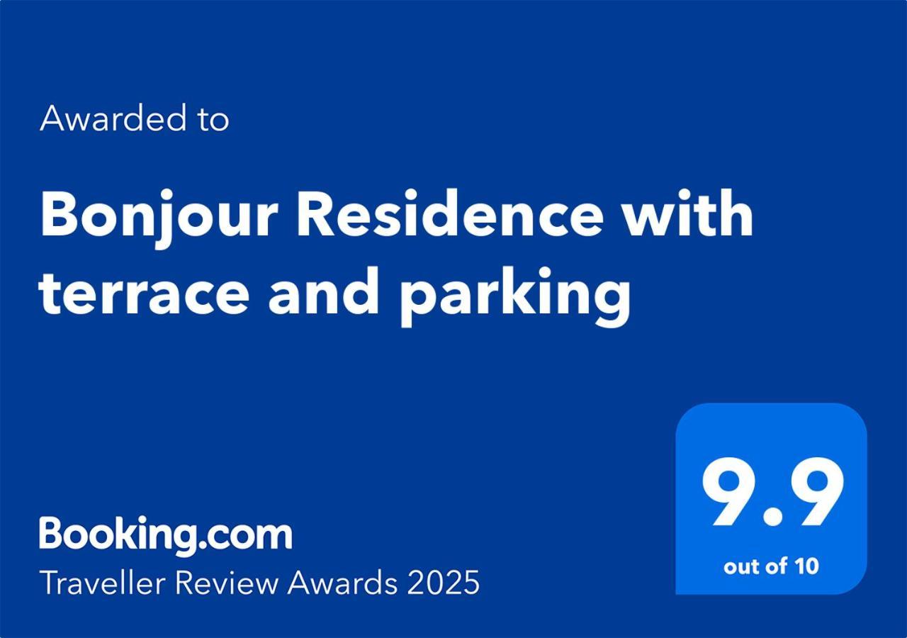 קלוז'-נאפוקה Bonjour Residence With Terrace And Parking מראה חיצוני תמונה